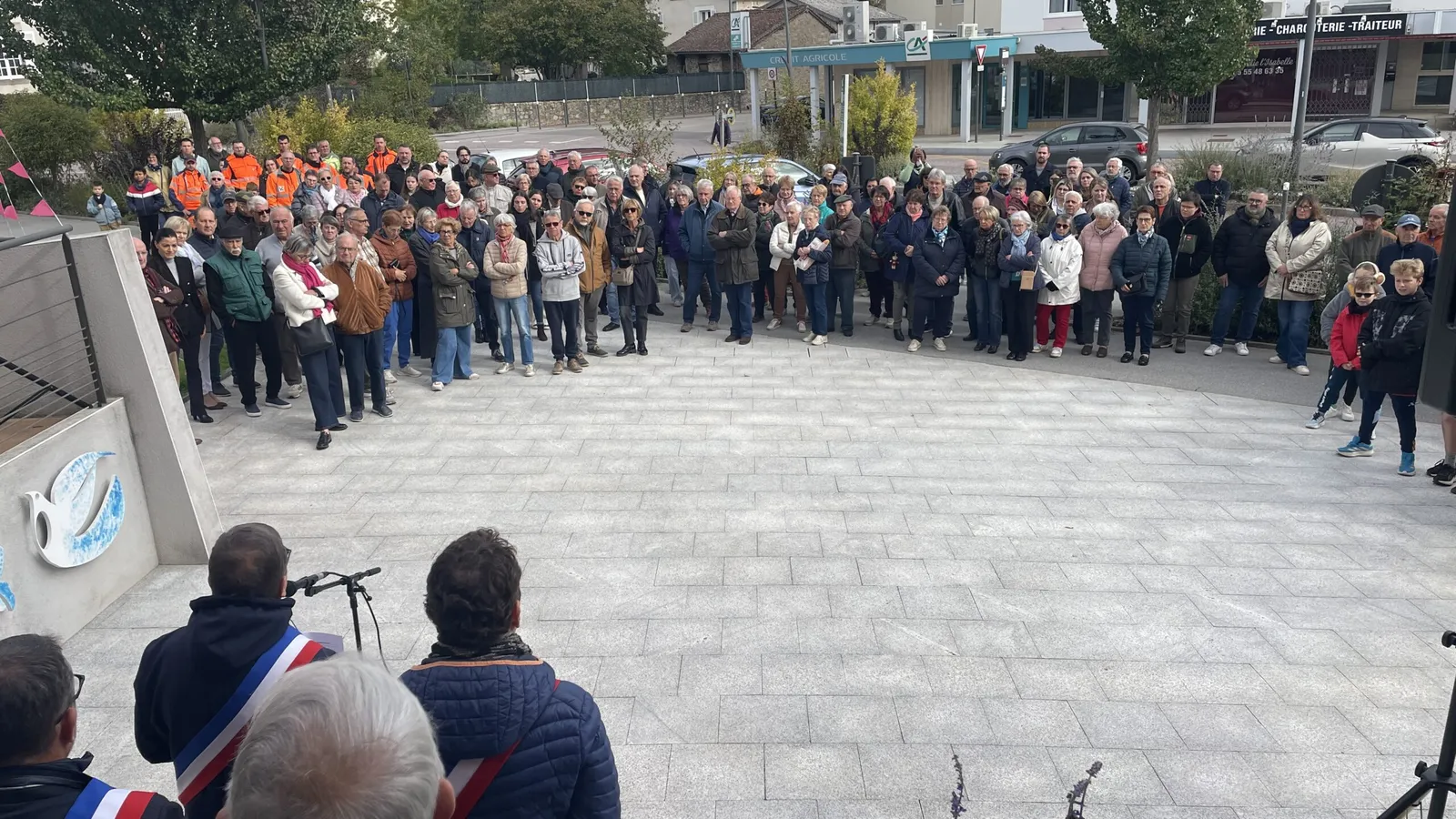 Isle : Rassemblement républicain en soutien à Limoges après l'incendie